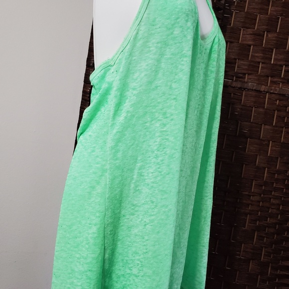 American Eagle Outfitters blouse very nice - Picture 4 of 4